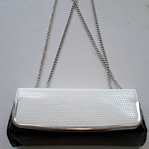 Handbags - Black and Cream Purse